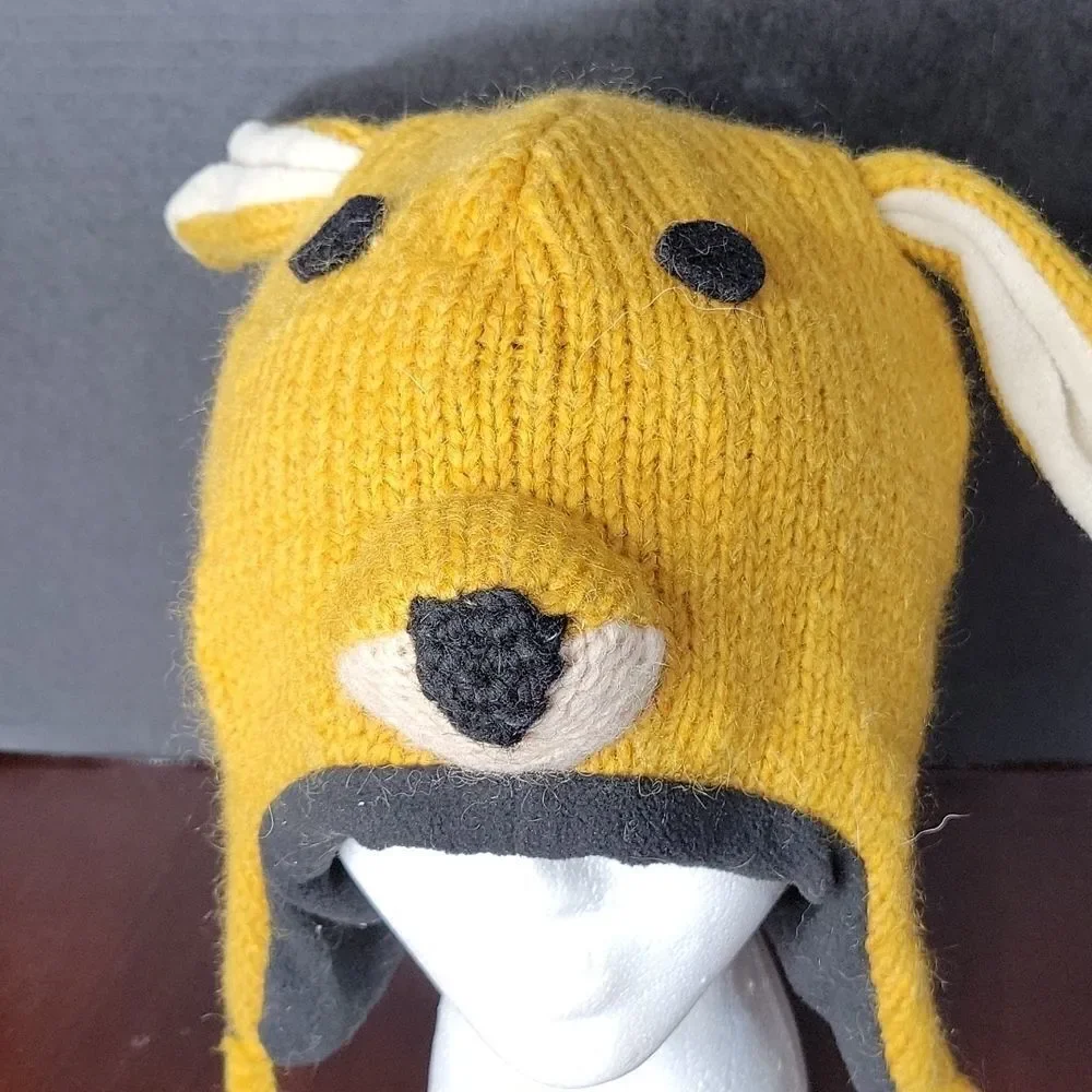 N/A knitted dog